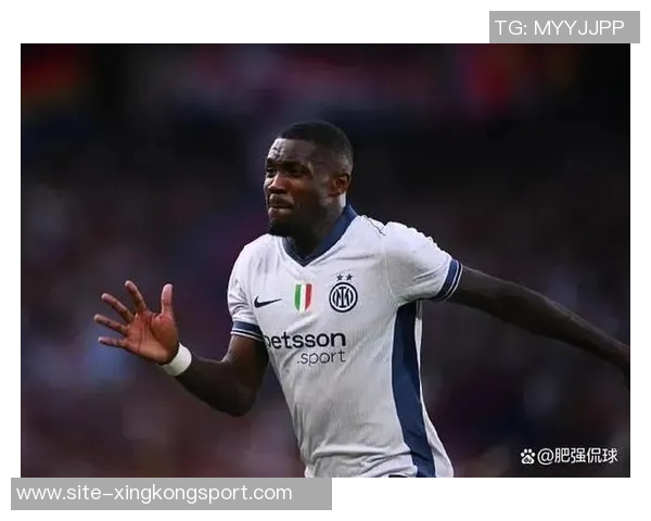 国米官方宣布小图拉姆左腿筋拉伤下周将进行情况评估