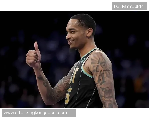 克莱称赞PJ华盛顿具备全明星潜力期待其攻防两端表现更佳