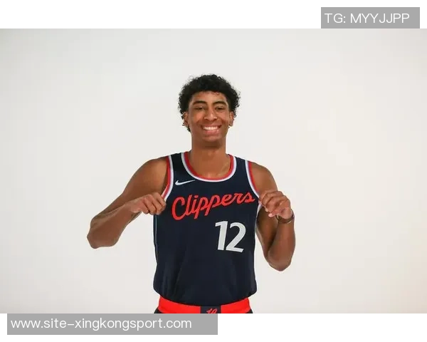 克里斯蒂复出表现抢眼砍下22分基德赞其出色并表达对他的思念