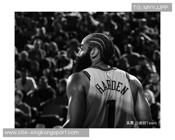 鲍威尔高效表现16投10中砍下25分助球队取得胜利