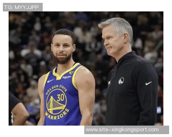 勇士在交易截止日遭遇不利局面但竞争对手几乎全力摆烂 勇士在交易截止日遭遇不利局面但竞争对手几乎全力摆烂